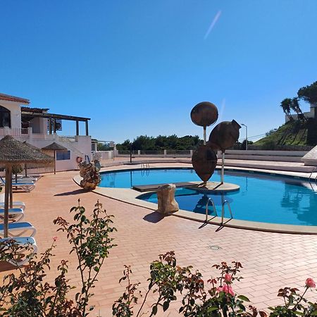Apartamentos Salema Praia Club Eksteriør billede