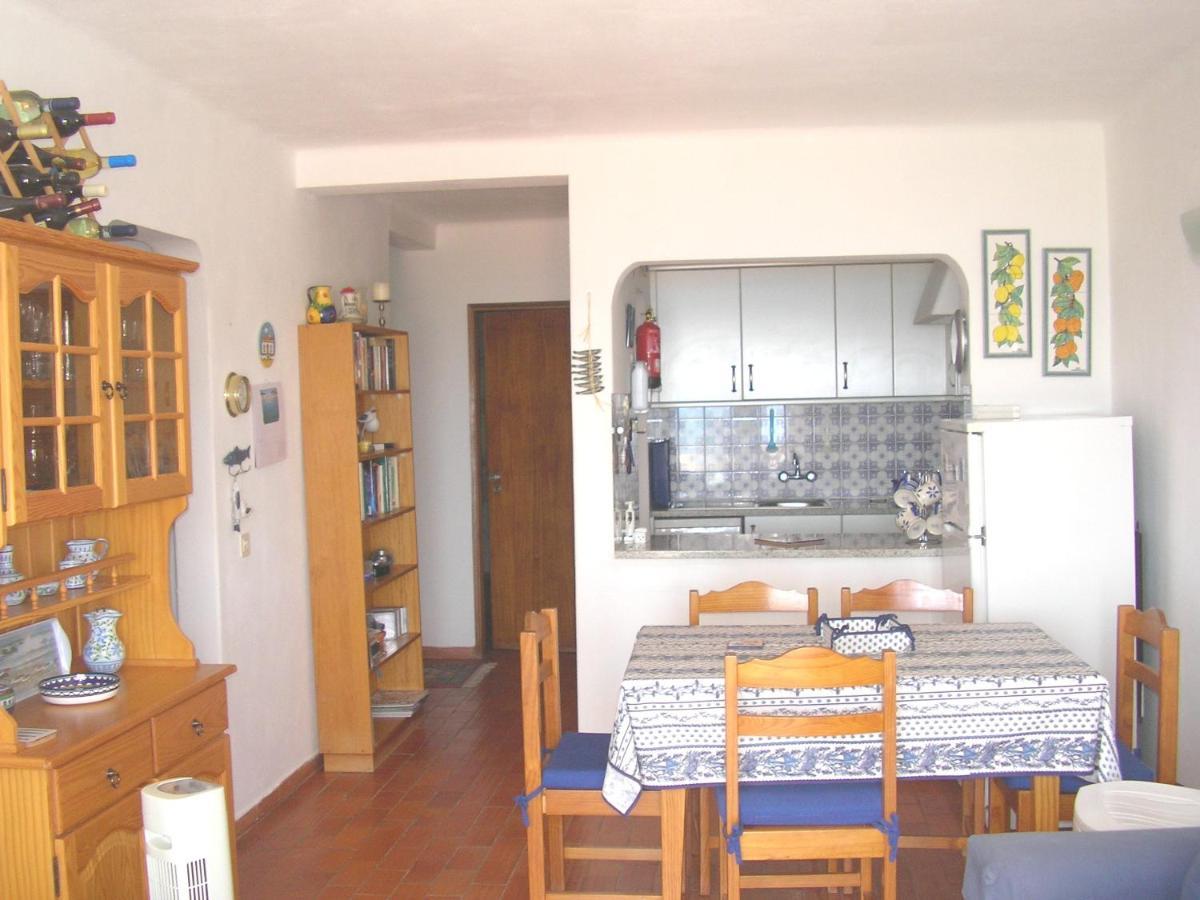 Apartamentos Salema Praia Club Eksteriør billede