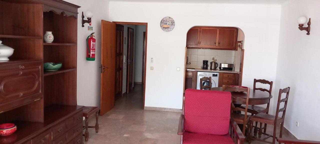 Apartamentos Salema Praia Club Eksteriør billede