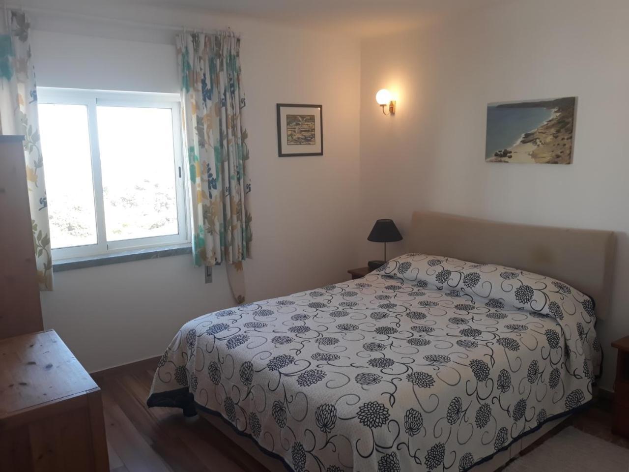 Apartamentos Salema Praia Club Eksteriør billede